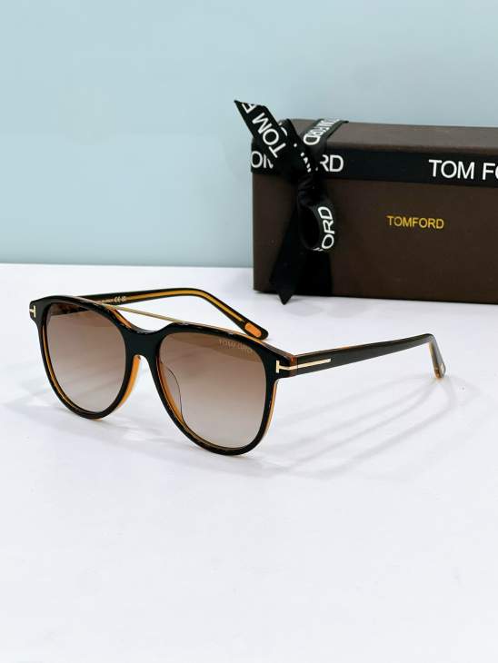 Picture of Tom Ford Sunglasses _SKUfw80536949fw